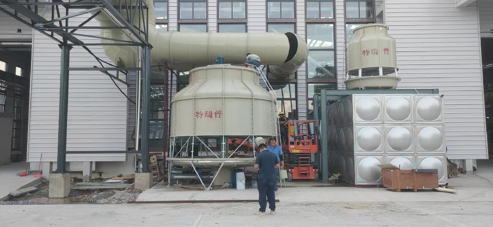 冷水機組及冷卻塔水循環降溫系統